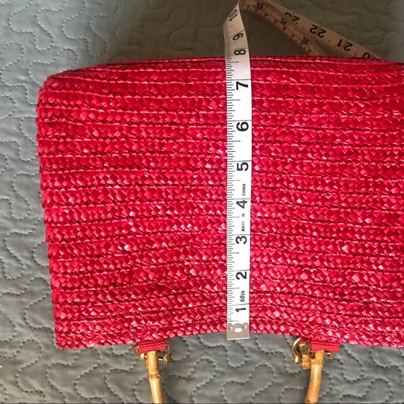 🔥HP 🔥Hot pink straw bag - Picture 3 of 5